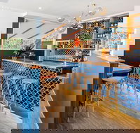 South Sailor Thirroul - Book Restaurant