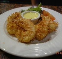 The Waters Edge - Book Restaurant