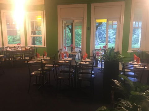 Yim Thai Gloucester - Book Restaurant 2