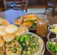 Papa Goose - Book Restaurant