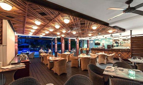 The Deck Poolside Bar & Restaurant - Book Restaurant 3