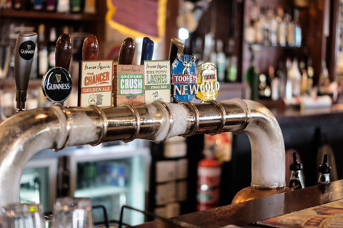 Molly Malones Irish Pub - Book Restaurant 2