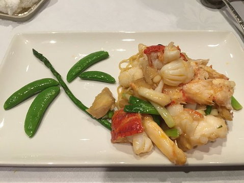 Flower Drum - Book Restaurant 0