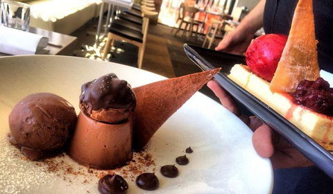 Three Monkeys Coffee & Tea House - Book Restaurant 9