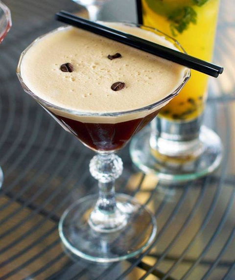 Three Monkeys Coffee & Tea House - Book Restaurant 10