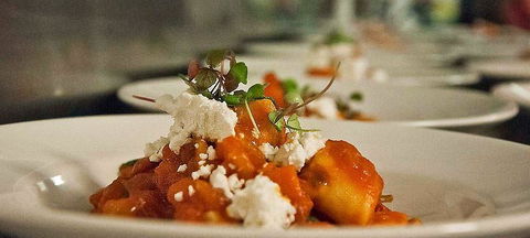 Three Monkeys Coffee & Tea House - Book Restaurant 1