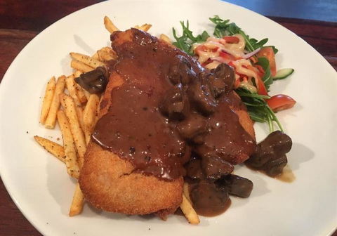 Nerang Thai Restaurant - Book Restaurant 5