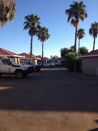 Bluestone Motor Inn - Book Restaurant 0