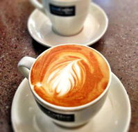 The Finch Cafe - Book Restaurant