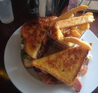 Three C's Cafe - Book Restaurant