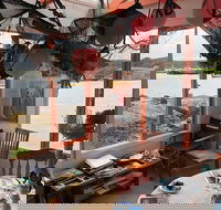 Currie Boathouse - Book Restaurant