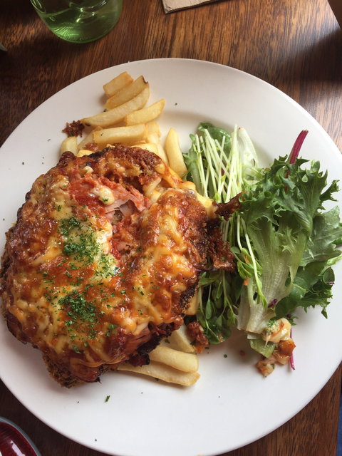 Hotel Bruny Bistro - Book Restaurant 1