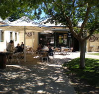 Richmond Bakery and Cafe - Book Restaurant