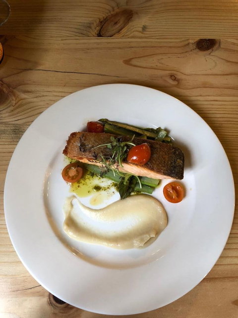The Fox & Hounds Inn Restaurant - Book Restaurant 4