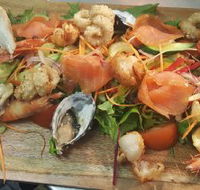 The Fox  Hounds Inn Restaurant - Book Restaurant