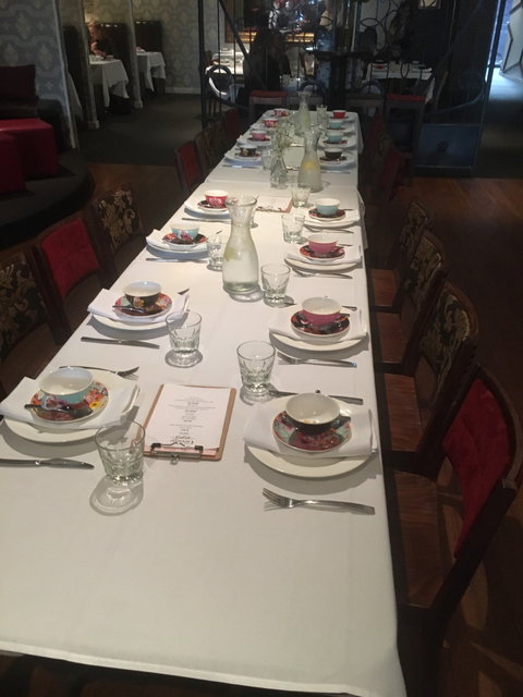 The George - Book Restaurant 4