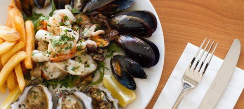 Voro Restaurant And Pizzeria - Book Restaurant 1
