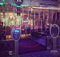 La Vie Champagne Lounge - Book Restaurant