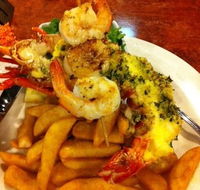 The Cray Seafood  Grill Restaurant - Book Restaurant