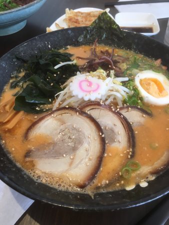 Oishii Ramen - Book Restaurant 0