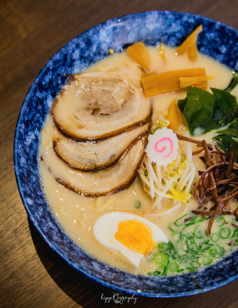 Oishii Ramen - Book Restaurant 1
