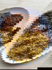 Woodies Charcoal Chicken