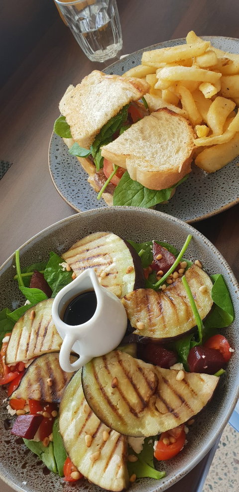 Brown Sugar Cafe Esperance - Book Restaurant 2