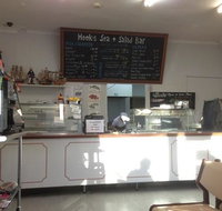 Hooks Sea and Salad Bar - Book Restaurant