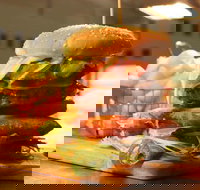 Windows on Wygonda at Roleystone Club - Book Restaurant