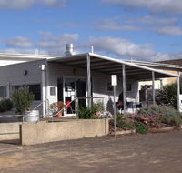 Black Cockatoo Cafe - Book Restaurant