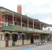 Commercial Hotel - Book Restaurant