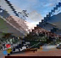 Jeanne d'Moore - Book Restaurant