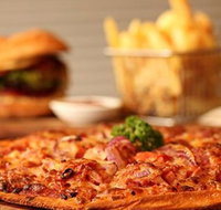 Junction Hotel Moora - Book Restaurant