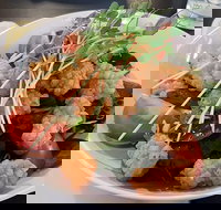 Nic's Cafe and Catering - Book Restaurant