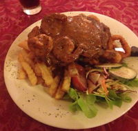 Pearlers Rest - Book Restaurant