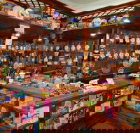Sticky Fingers Candy Store - Book Restaurant