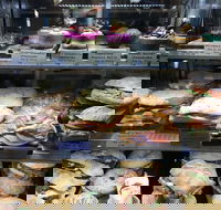 The Happy Soul Cafe - Book Restaurant