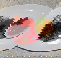 Windrush Wines and Cafe - Book Restaurant