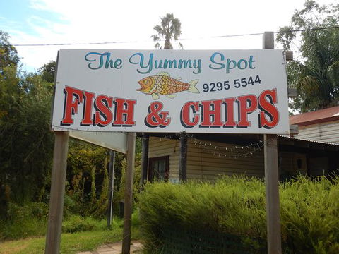Yummy Spot - Book Restaurant 0