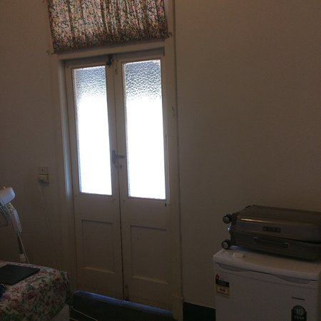 Dangin WA Book Restaurant