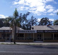 Threeways Roadhouse  Tavern - Book Restaurant