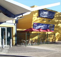 Finsbury Hotel - Book Restaurant