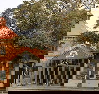 The Port Dock Brewery Hotel - Book Restaurant