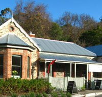 Emprades Petit Cafe - Book Restaurant
