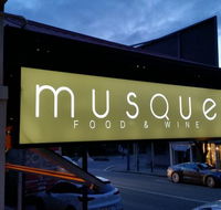 Musque Food  Wine - Book Restaurant