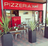 Pizzeria Trieste - Book Restaurant