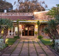 Vintner's Bar and Grill - Book Restaurant