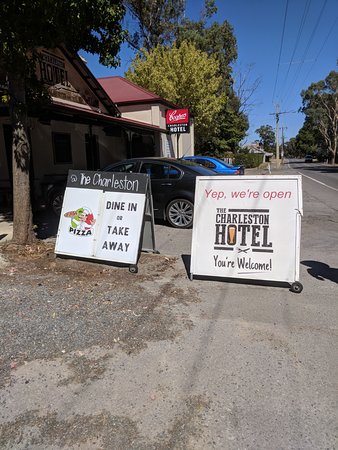 Adelaide Hills SA Book Restaurant