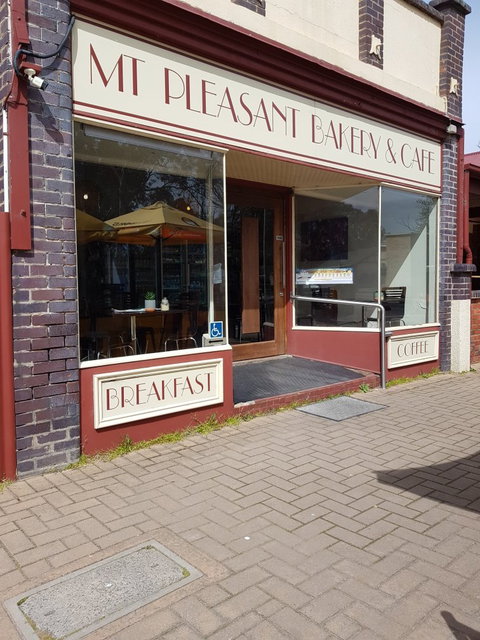 Mount Pleasant Bakery - Book Restaurant 7