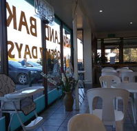 New land Bakery cafe - Book Restaurant